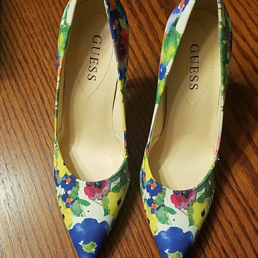 Guess floral heels - Picture 1 of 4